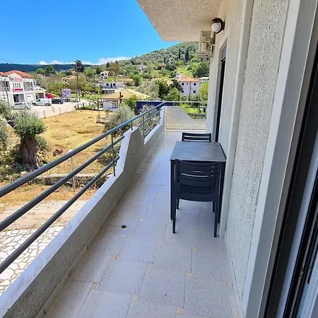 Amarandos Studios - & Apartment *