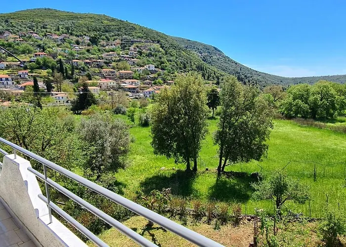 Διαμέρισμα Amarandos - & *