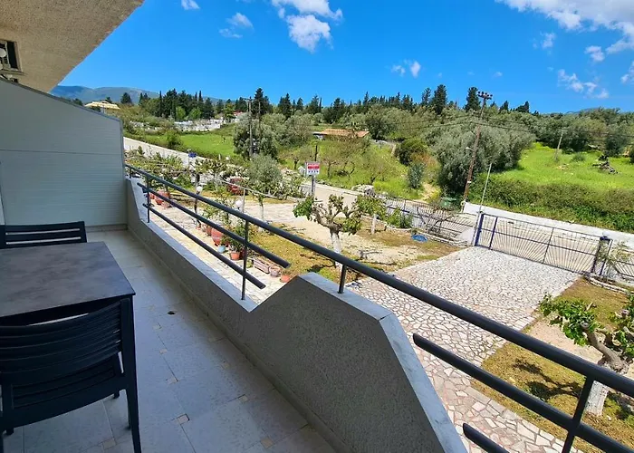 Amarandos - & Διαμέρισμα